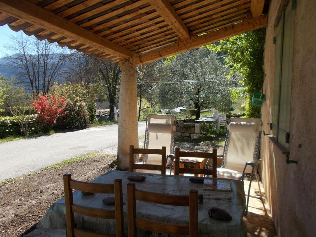 Studio Massacan Entrevaux Bagian luar foto