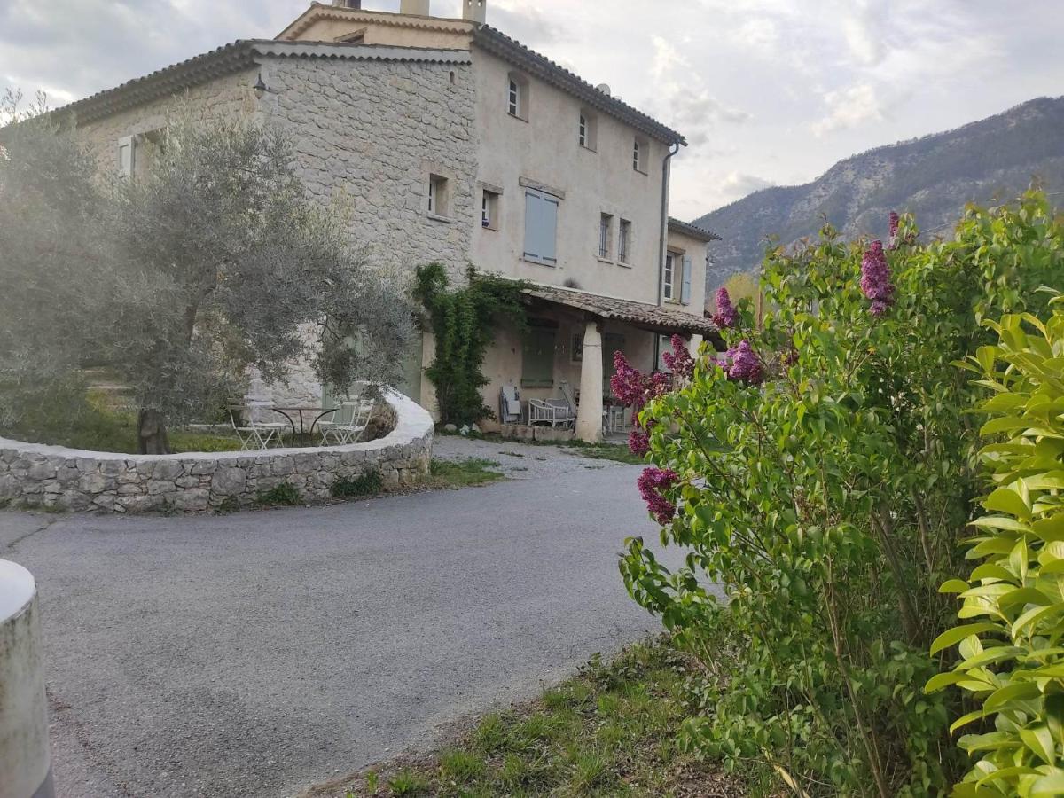Studio Massacan Entrevaux Bagian luar foto
